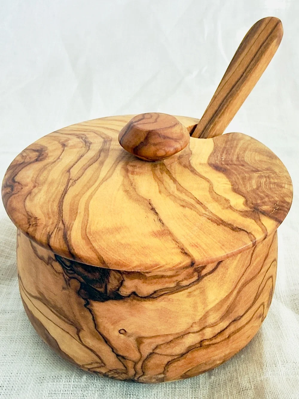 Hand-carved Italian Olivewood 7 oz Sugar Bowl & Spoon Set, Original Retail $59